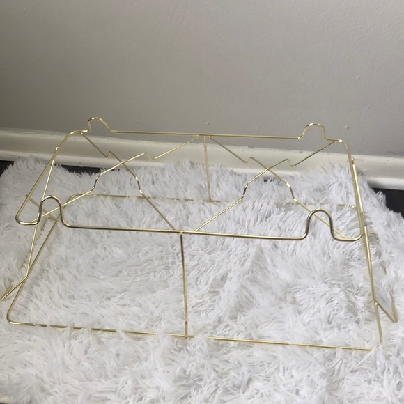 Gold BBQ HOLDER - Picture 1 of 4